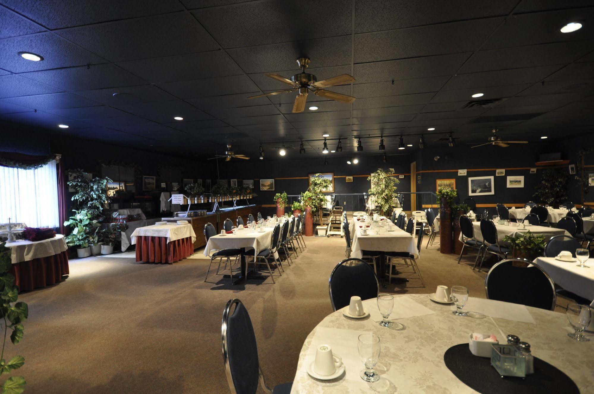 Beaverlodge Motor Inn Luaran gambar